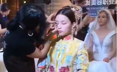 泉州郑响 以匠心研发教学用具，引领化妆教育新潮流